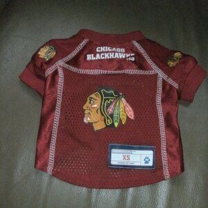 CHICAGO BLACKHAWKS Hockey NHL Puppy DOG CAT PET PREMIUM JERSEY size XS